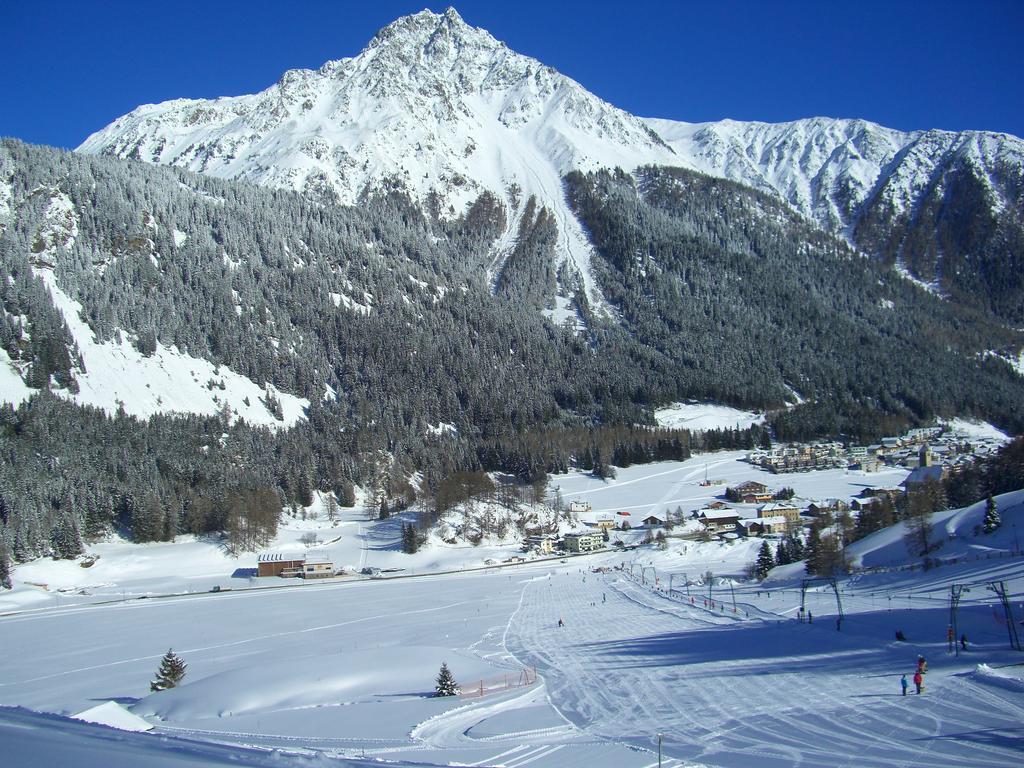 Bed and Breakfast Reschnerhof Resia Esterno foto