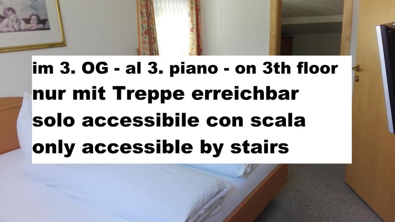 Bed and Breakfast Reschnerhof Resia Esterno foto